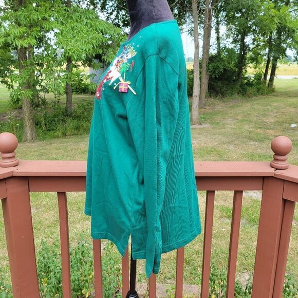 Quacker Factory Vintage Embroided Christmas Stocking Long Sleeve Top  Sz Large - Picture 8 of 15